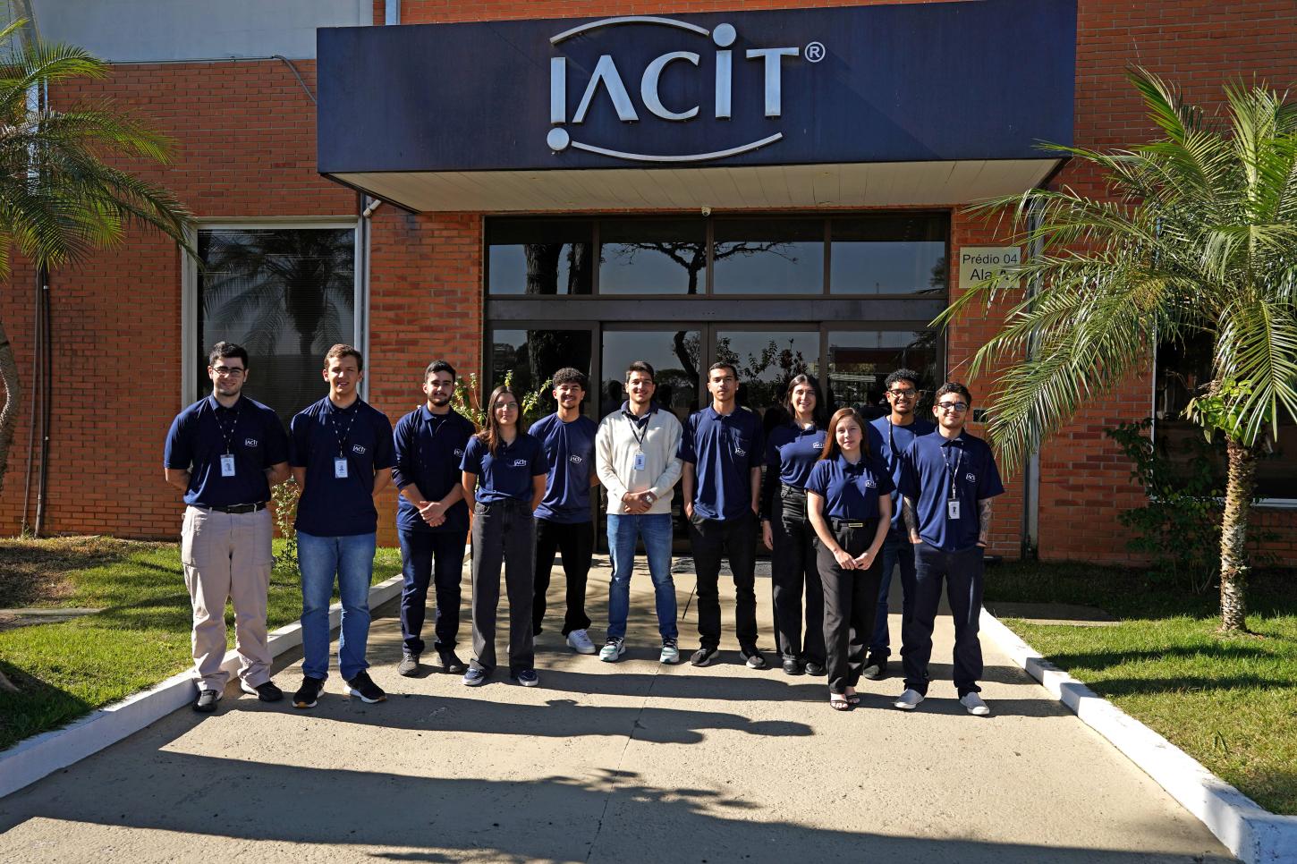 IACIT abre banco de talentos para estagiários em São José