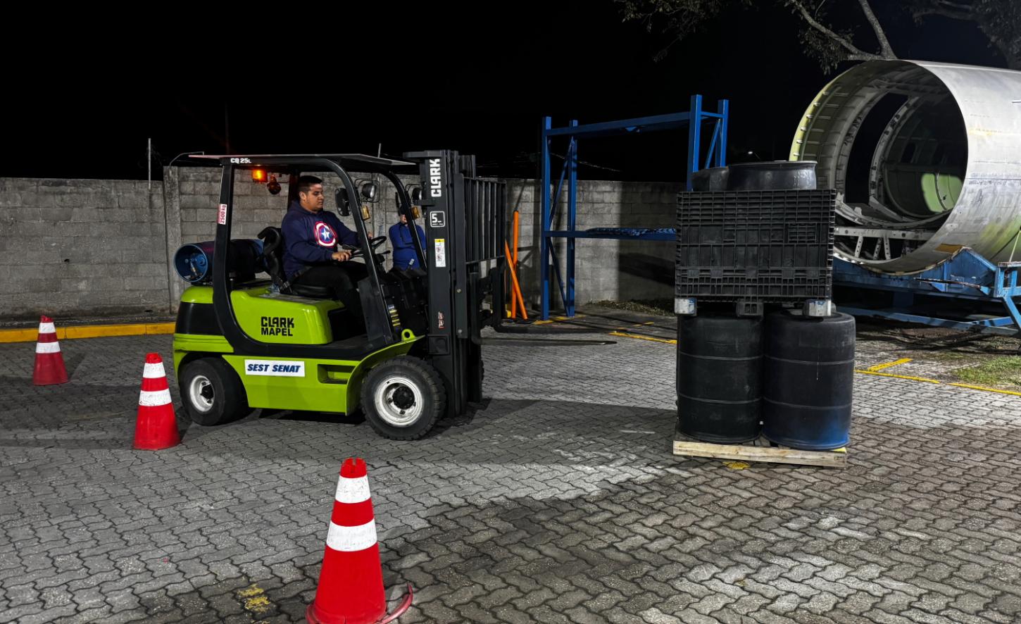 Prefeitura de Jacareí divulga cursos e Feira de Emprego do SEST/SENAT
