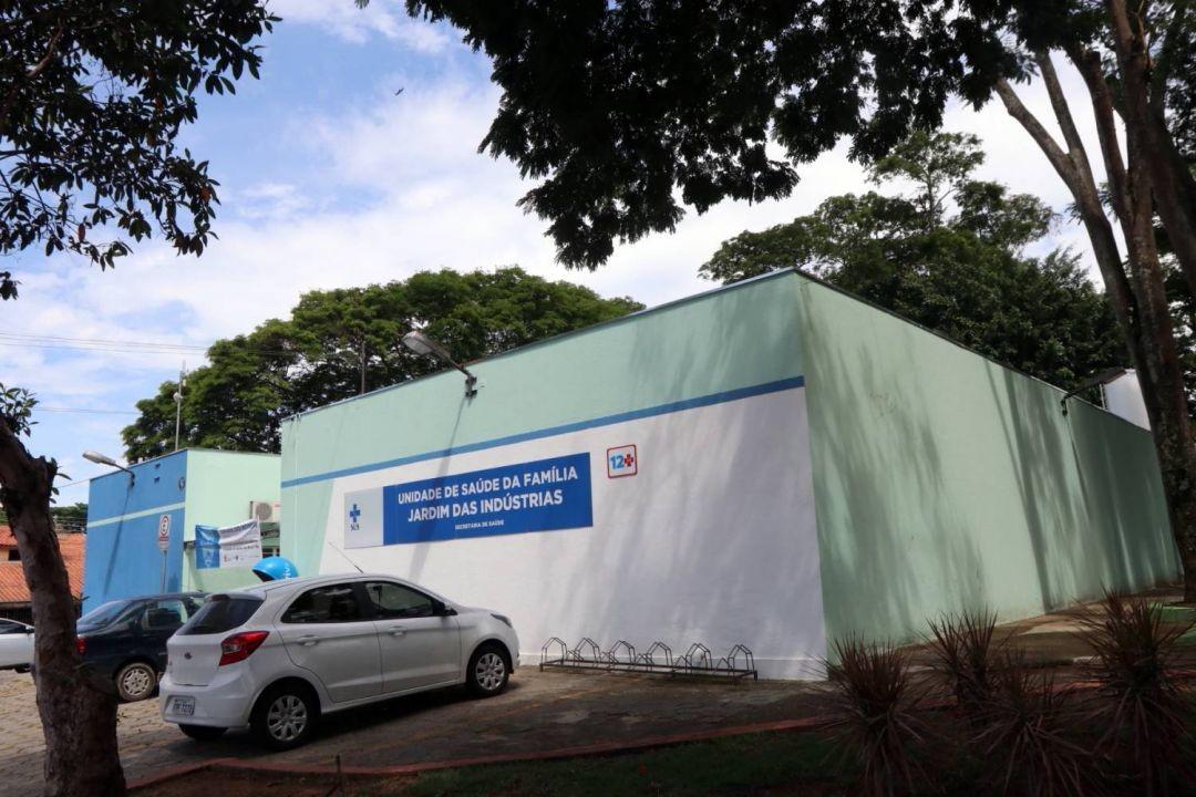 Jovens de 15 a 19 anos têm até dezembro para se vacinar pelo SUS