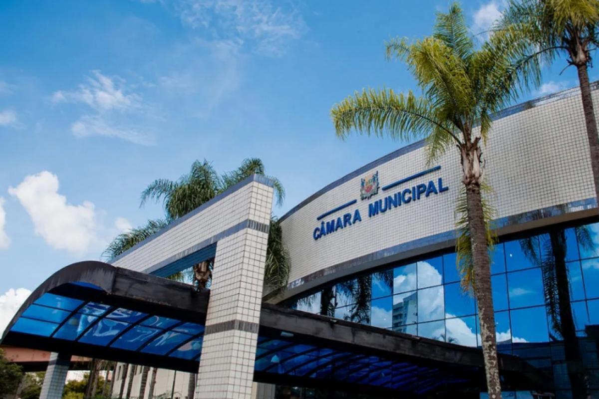 Bolsa de até R$ 1.456: Câmara de SJC abre seleção de estagiários