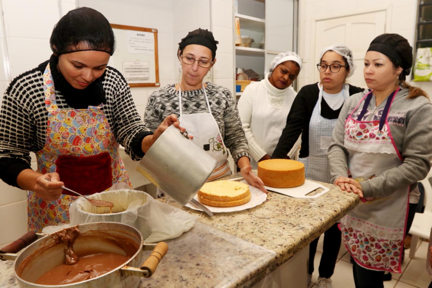 Prefeitura de Jacareí oferece 32 vagas para curso de Gestão de Panificadoras e Confeitarias