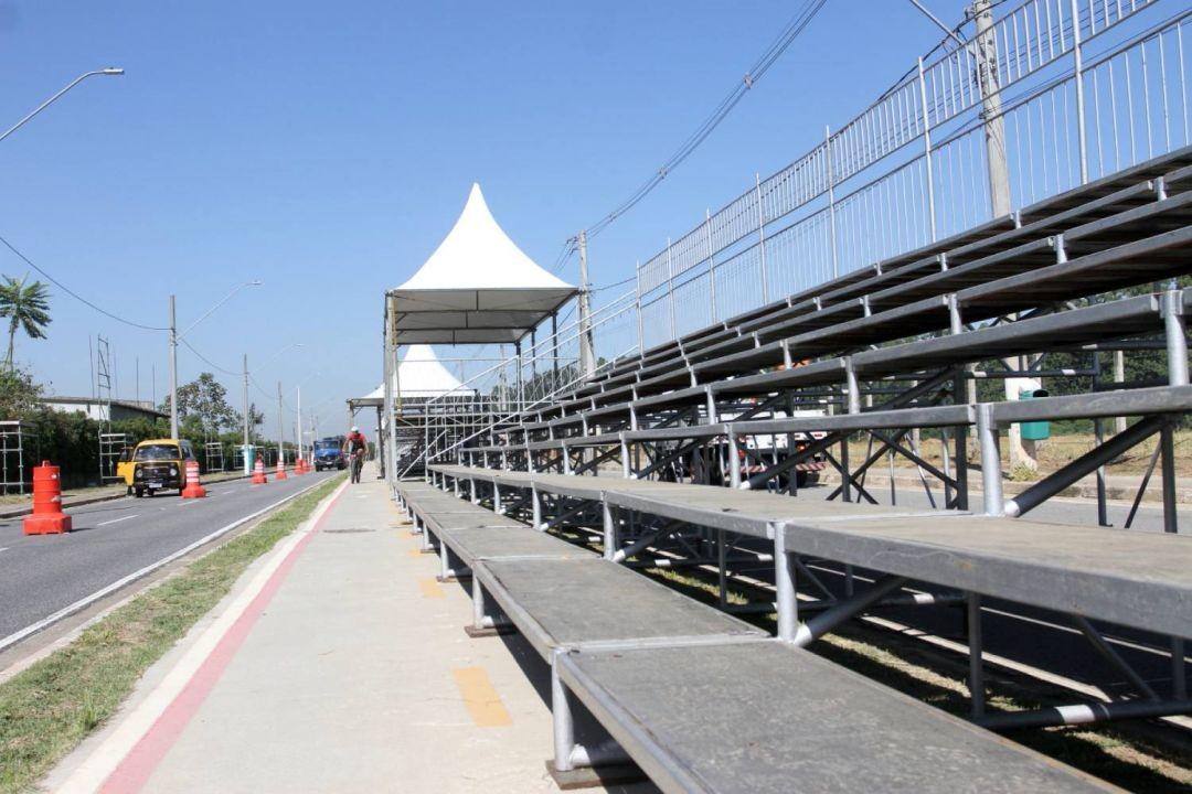 Desfile das escolas de samba será na Davi Lino, neste domingo (15), em Jacareí