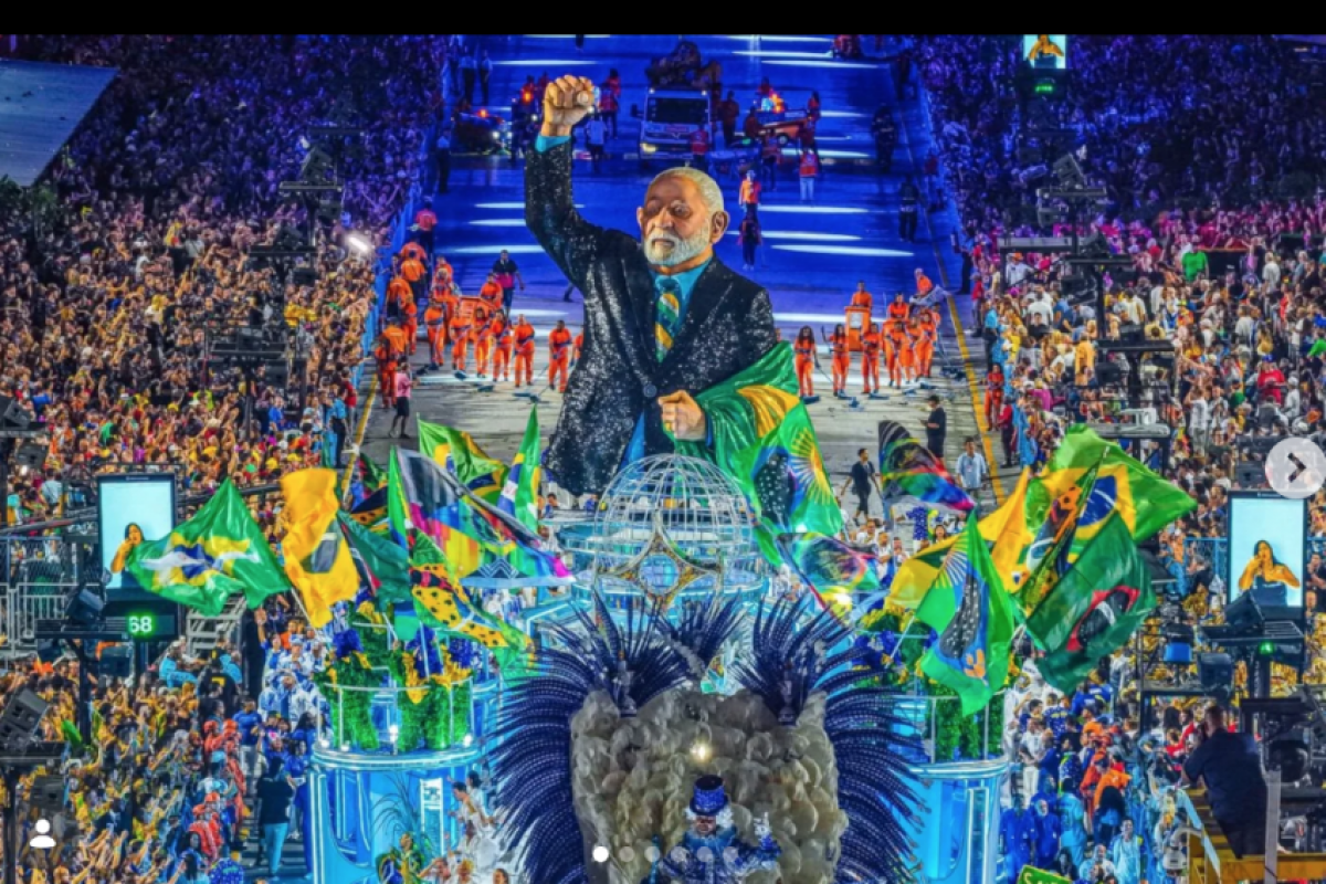 Escola que homenageou Lula teve R$9,6 milhões de verba pública