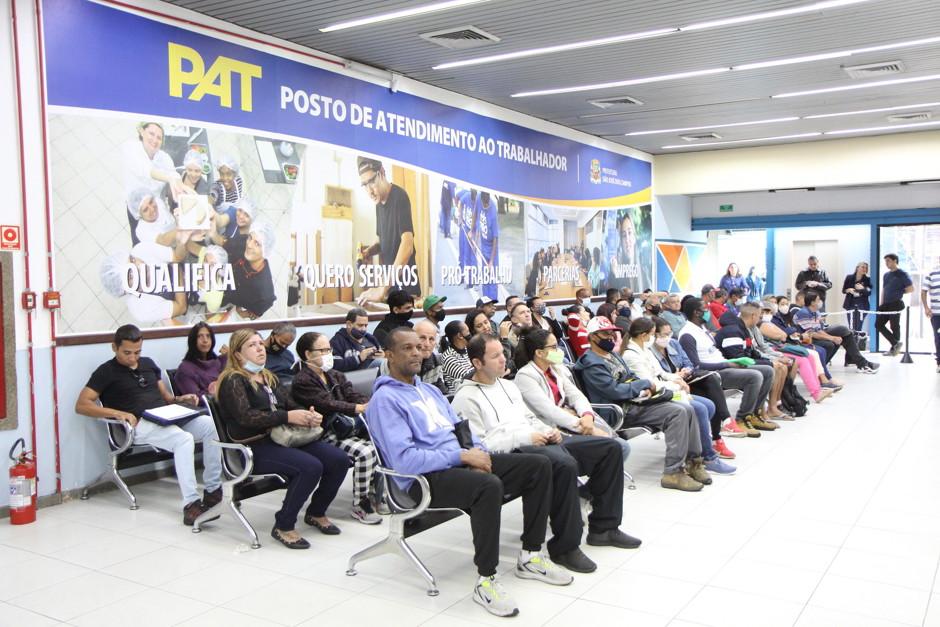 PAT de São José oferece 316 oportunidades de emprego nesta segunda