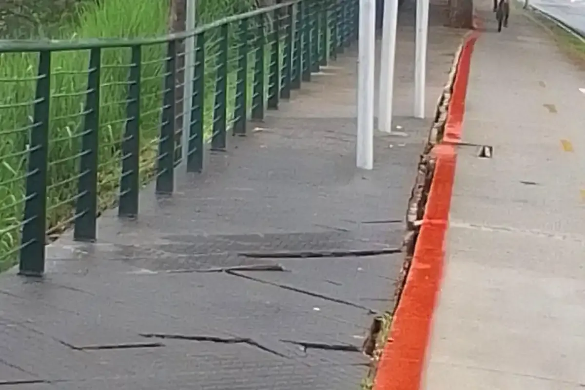 Rachaduras na Orla do Banhado preocupam moradores em São José dos Campos