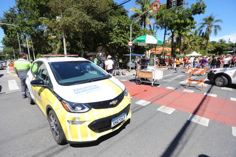 Trânsito no Carnaval de SJC: Veja ruas fechadas e horários
