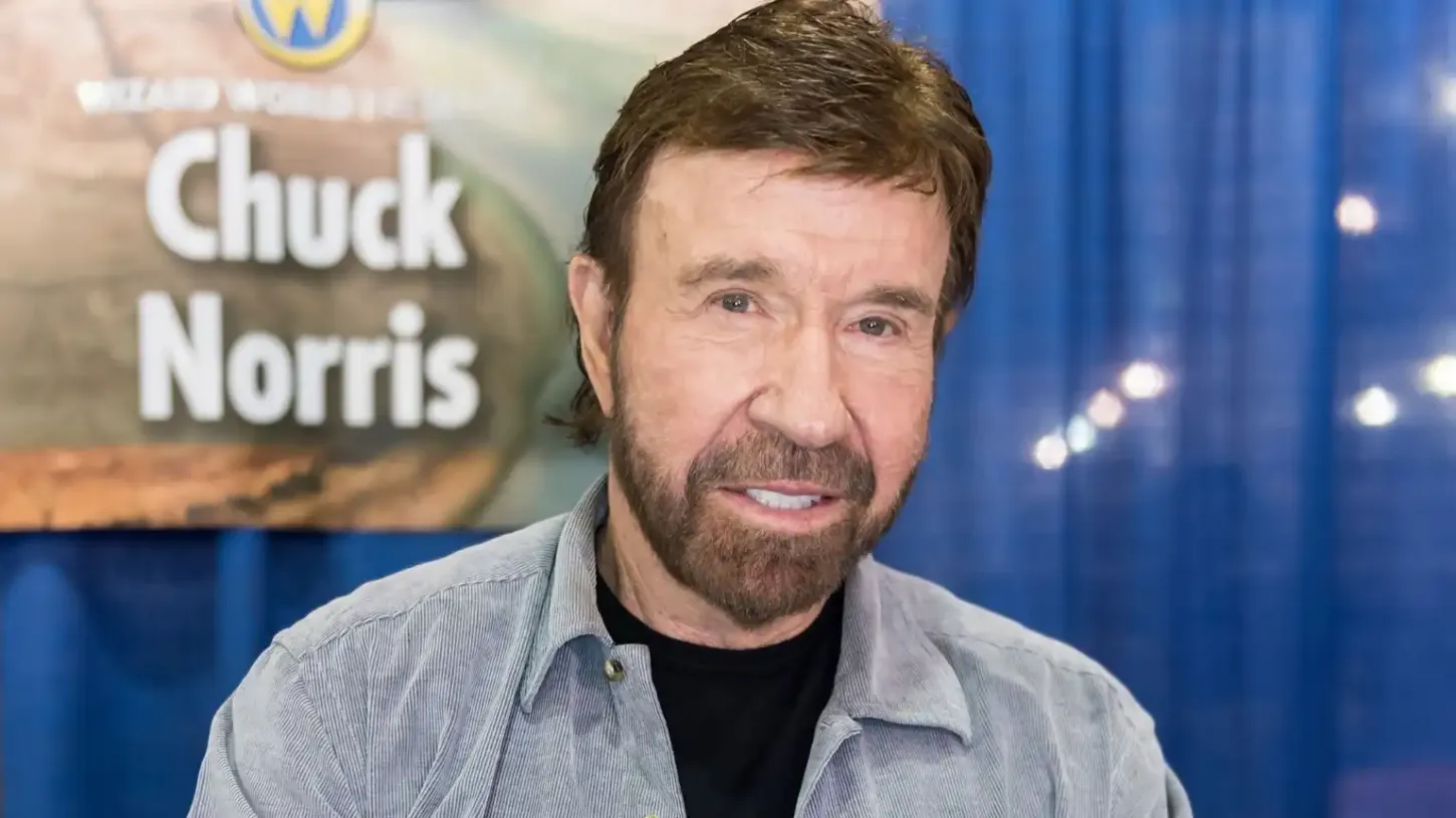 Chuck Norris morre aos 86 anos após emergência médica no Havaí
