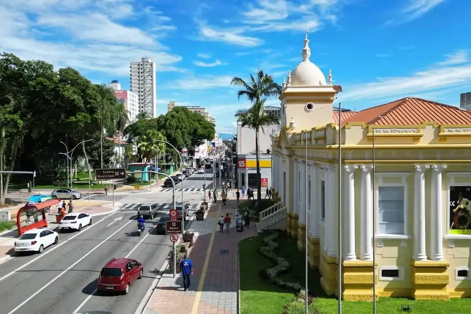 Curso gratuito de arte e fotografia tem 120 vagas abertas em São José
