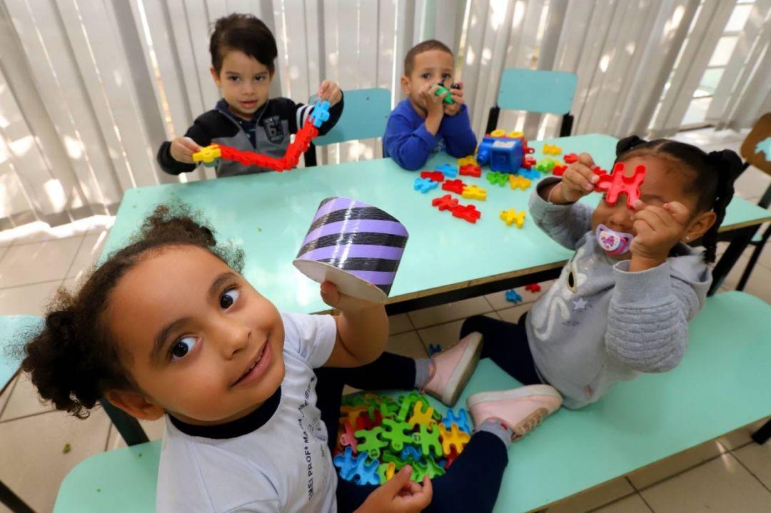 Jacareí amplia período integral em quase 400 vagas na rede municipal