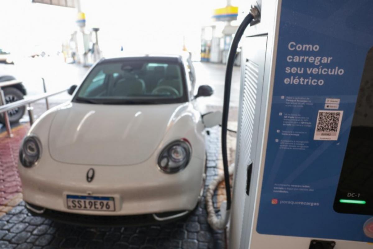 Pontos de recarga de veículos elétricos têm regras atualizadas