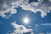 Previsão do tempo para sábado (28), em SP: tempo será de sol entre algumas nuvens