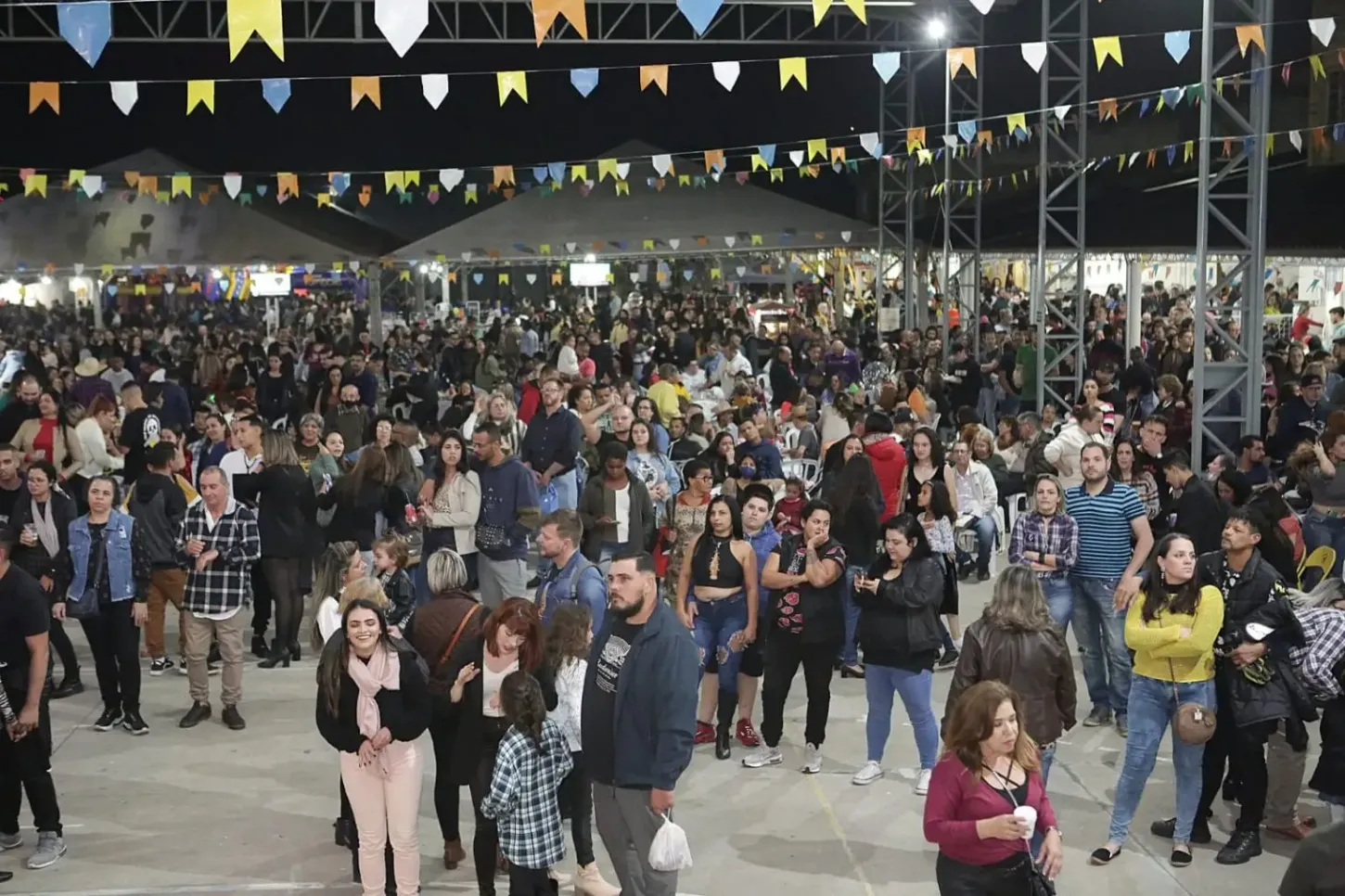 Arraiá do Frederico divulga programação de shows em São José; evento começa no dia 25 de abril