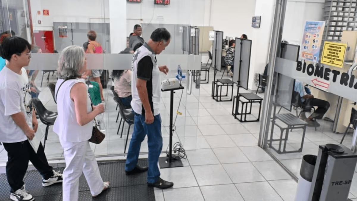 Cartórios eleitorais de SP fazem atendimento no feriado (1) e fim de semana