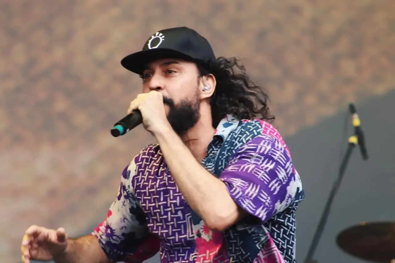 Com repertório de clássicos, Gabriel O Pensador se apresenta em São José dos Campos