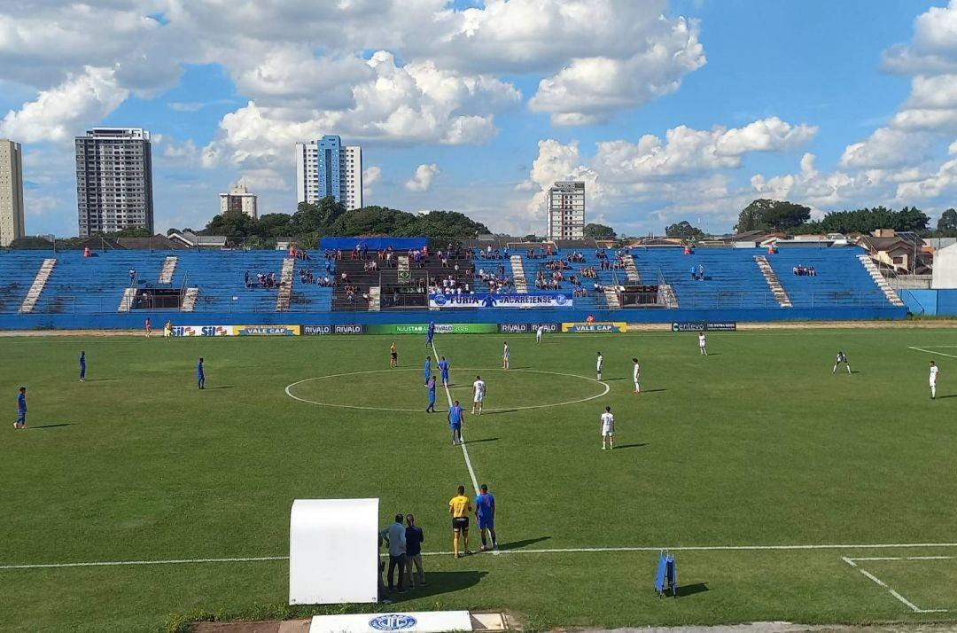 Jacareí FC avança em 7º e terá o São Caetano no mata-mata da A4