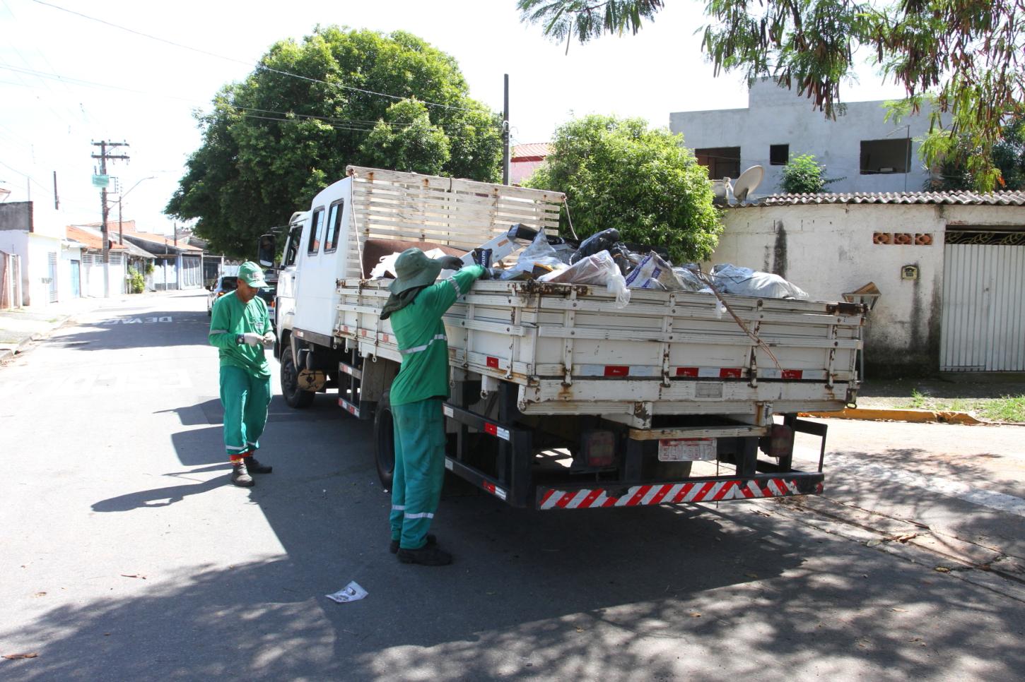 Equipes de combate à Dengue realizam ações em diversos bairros de Jacareí