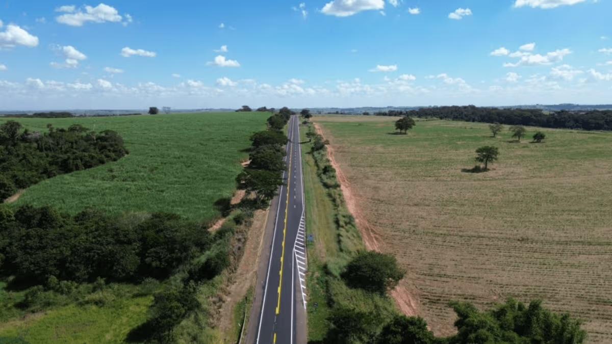 Vale do Paraíba recebe investimento de R$ 141 mi em obras viárias
