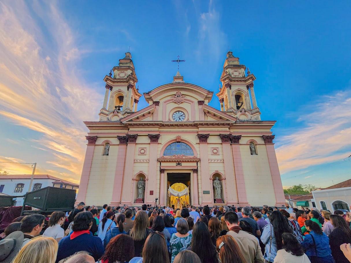 Cidades do Vale do Paraíba celebram Corpus Christi com tapetes, procissões e atrações culturais