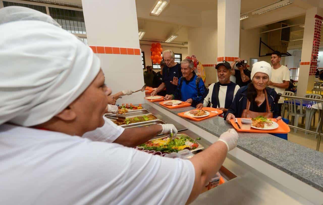 Confira o funcionamento das unidades do Bom Prato no final de semana