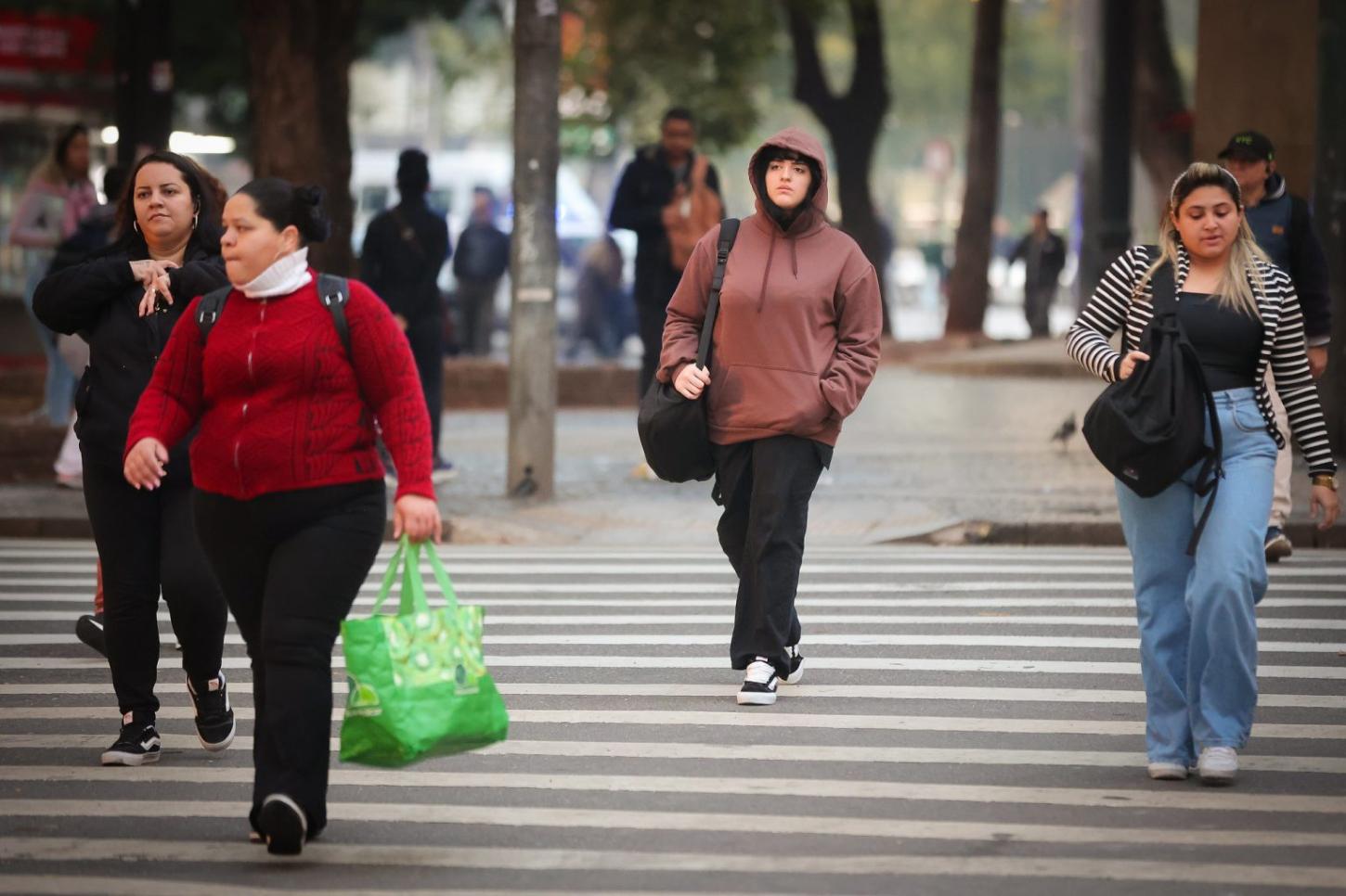 Defesa Civil prevê predomínio de tempo estável e temperaturas amenas durante o feriado prolongado
