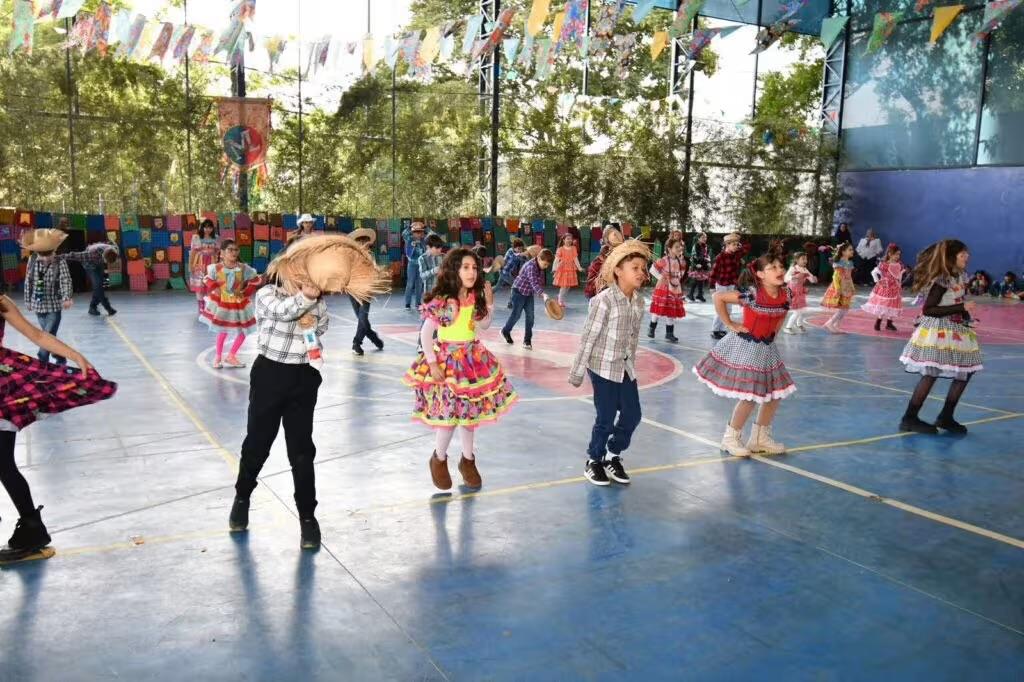 Escola Monteiro Lobato realiza Festa Junina Beneficente aberta à comunidade em São José