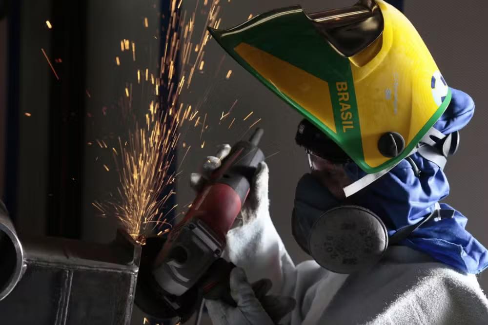 Petrobras tem 150 vagas para cursos técnicos gratuitos em São José dos Campos; saiba como se inscrever
