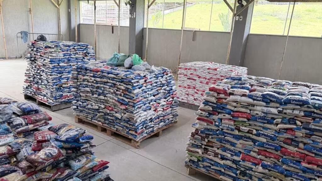 Jacareí Expo Agro entrega 23 toneladas de alimentos ao Fundo Social