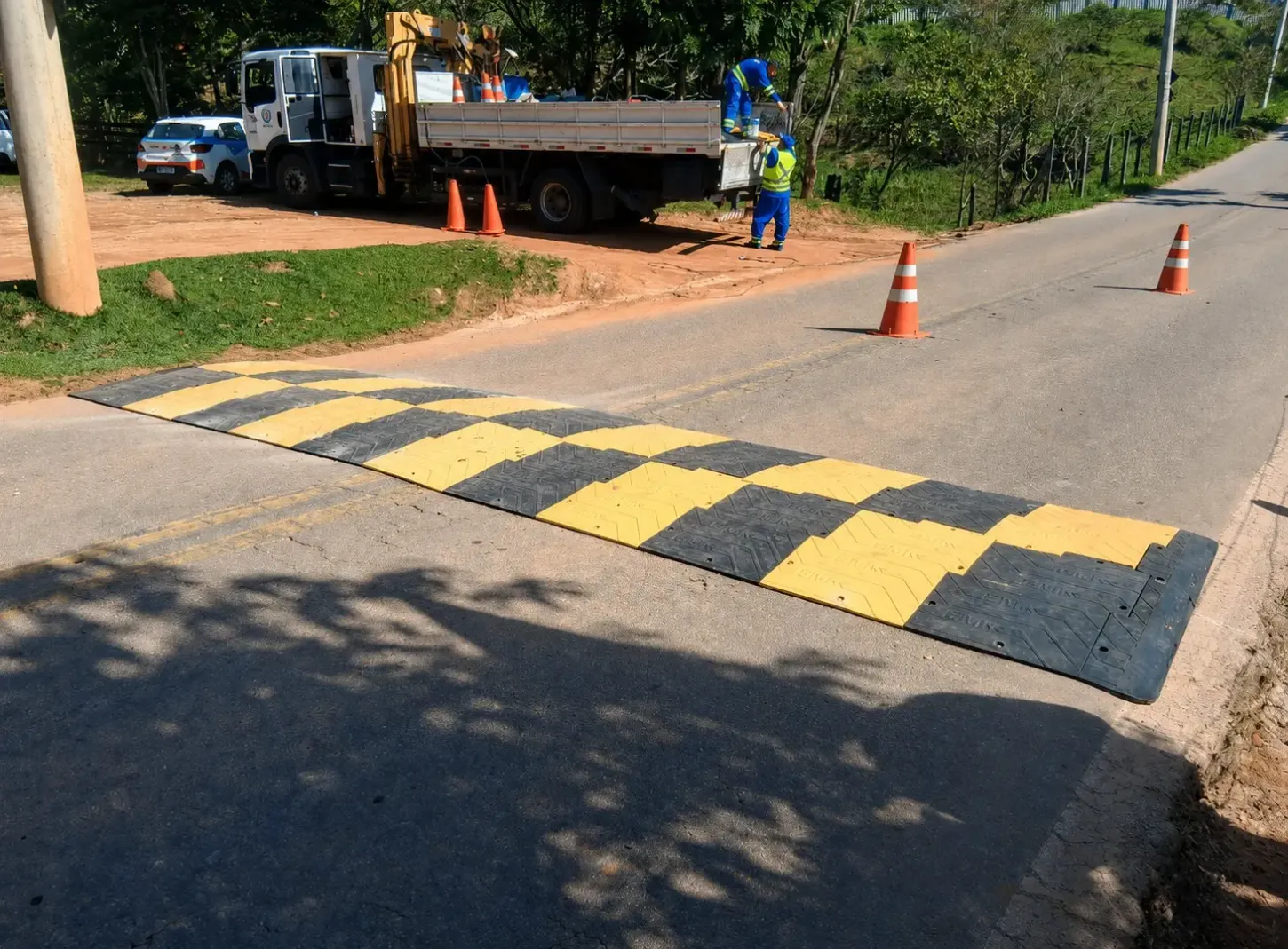 Prefeitura de São José testa primeira lombada de polímero na região norte