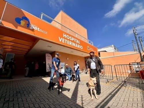Hospital Veterinário de SJCampos inicia vacinação nesta segunda (10)