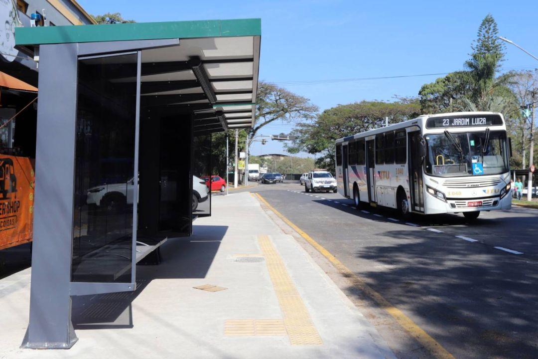 Nova baia altera pontos de ônibus na região central de Jacareí