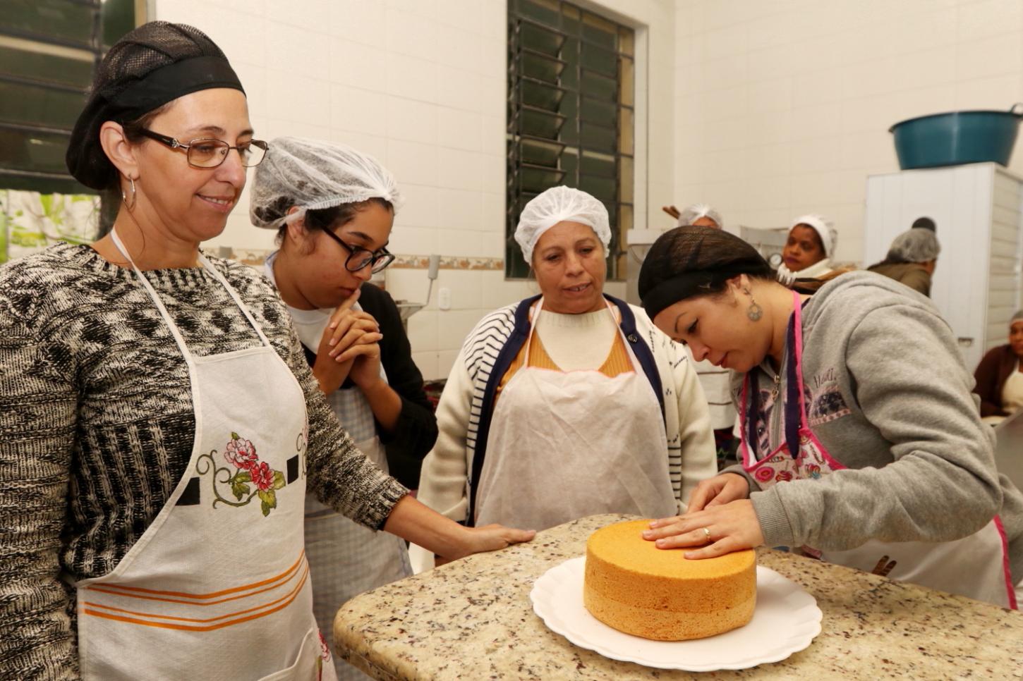 Prefeitura de Jacareí abre 130 vagas para cursos gratuitos de qualificação em diversas áreas