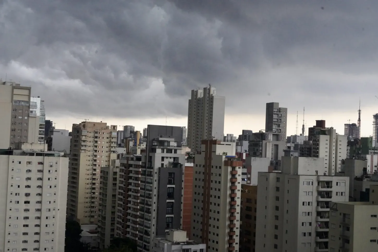 Previsão do tempo para quarta-feira (12), em SP: tempo firme