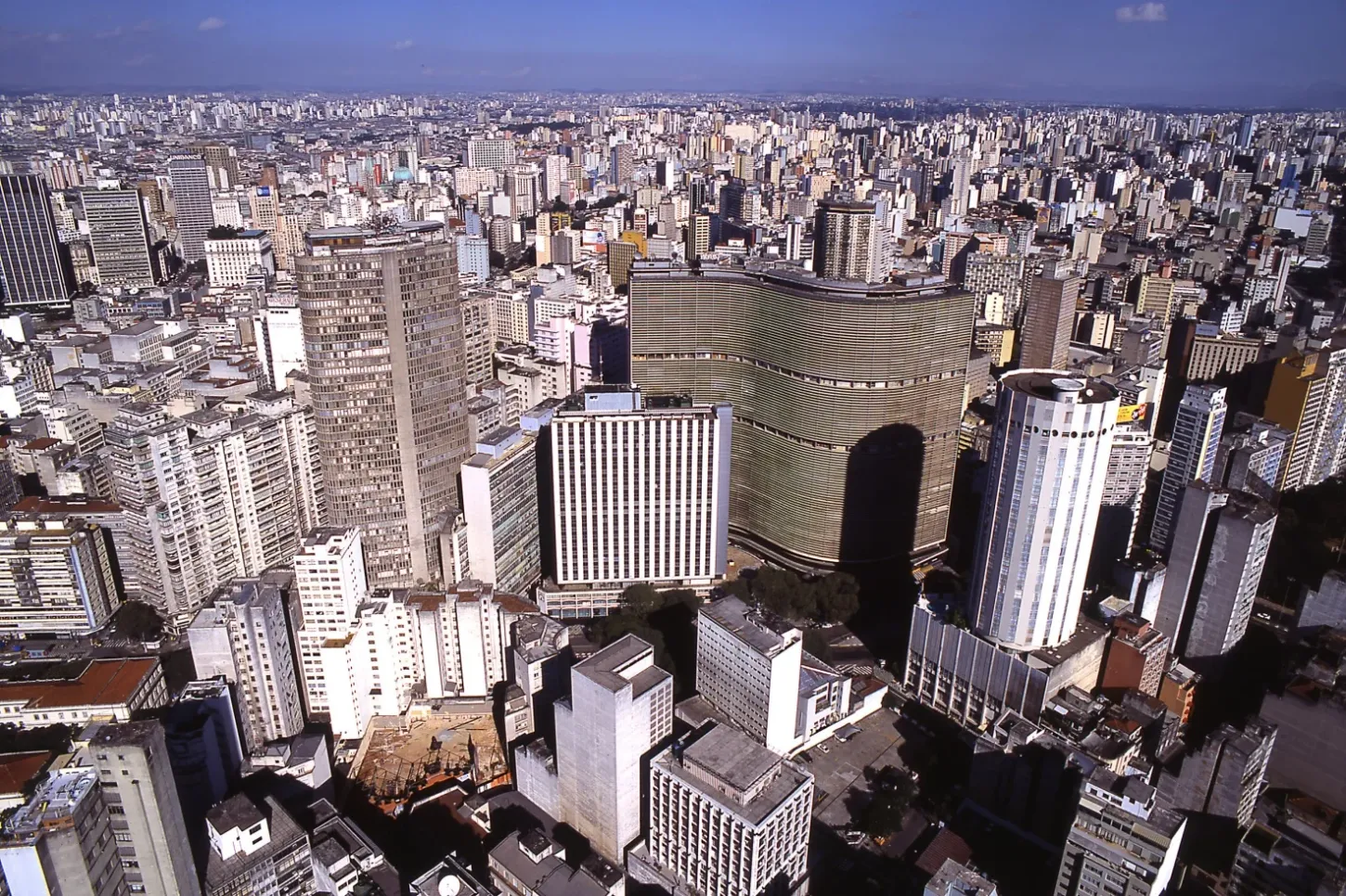 Previsão do tempo para sexta-feira (28), em SP: sol entre poucas nuvens