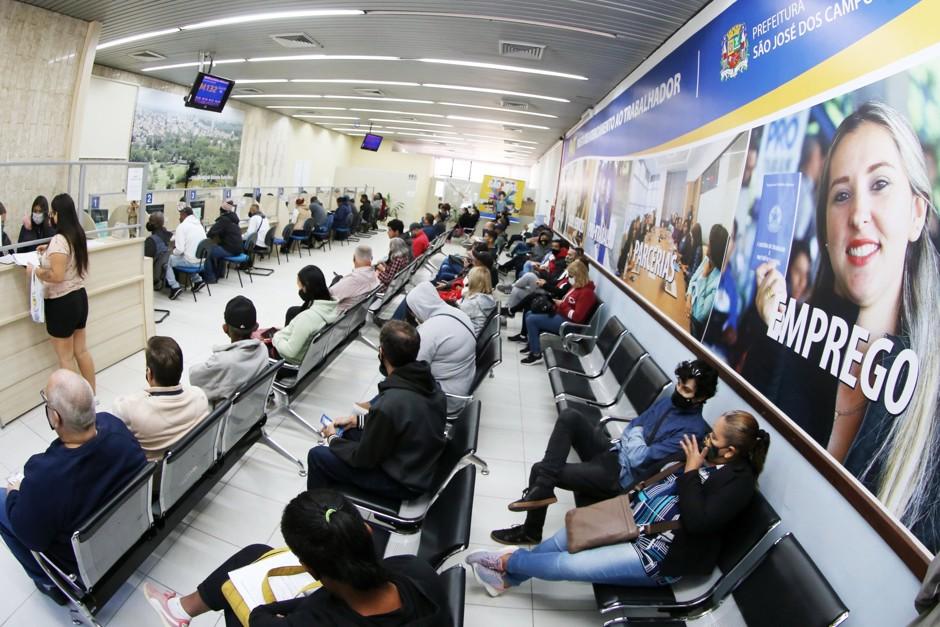 PAT de São José abre nesta segunda-feira com 661 vagas de emprego