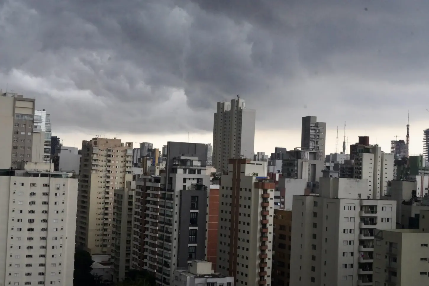 Previsão do tempo para sexta-feira (30), em SP: tempo instável