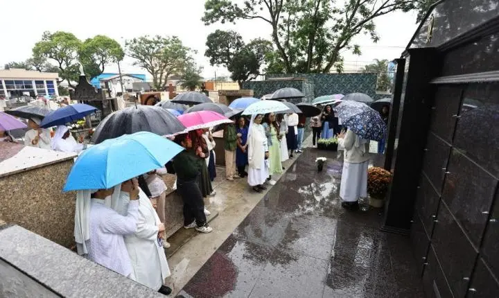 Cemitérios de São José esperam receber 50 mil pessoas no Dia de Finados